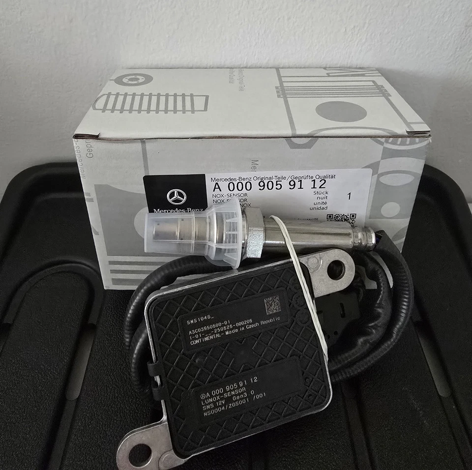 Sensore Nox originale Mercedes-Benz adatto a Sprinter 907 910 A0009059112 - Immagine 1 di 1