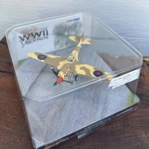 Corgi Scala 1/72 AA35204 P-40 Kittyhawk I 112 Sqn Flg Off Neville Duke WWII -NOB - Foto 1 di 16