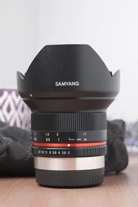 Samyang 12mm f/2 Fujifilm X-Mount Manual Focus Lens w/Lens Hood & CPL Filter - Picture 1 of 7