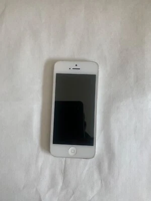 Apple iPhone 5c - 16GB - Branco (desbloqueado) A1428 (GSM) (CA) - Imagem 1 de 4