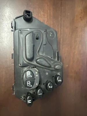 Interruptor asiento pasajero derecho mercedes-benz w220 s430 s500 1999-2006 a2208200210 Foto 1 de 4