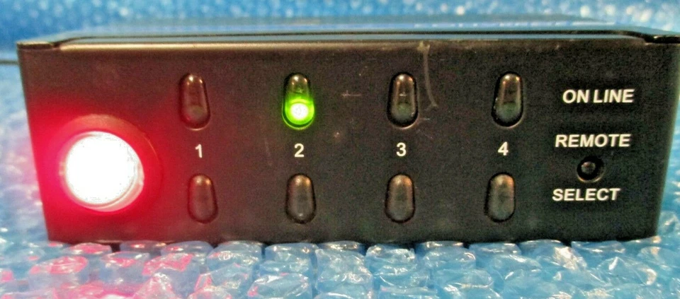 Startech ConvergeAV VS415RVGA 4 Port VGA Selector Switch electronic box online - Image 1 of 4