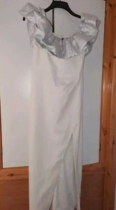 Karen Millen strukturiertes Krepp Jacquard Rüsche Bardot Maxikleid neu mit Etikett Größe 10 - Bild 1 von 22