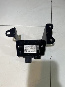 SENSORE RADAR PUNTO CIECO LATO GUIDA POSTERIORE DESTRO HYUNDAI TUCSON 2020-24 99150N7010 - Foto 1 di 7
