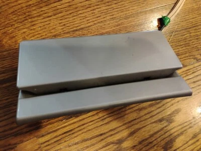 Cadillac Escalade 2002-2004 puerta levadiza manija de liberación fabricante de equipos originales 175238 plateado y29 Foto 1 de 4