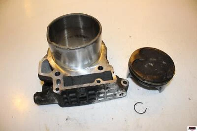 2013 Can-am Spyder St Engine Motor Rear Piston Cylinders Block Jug 6623672 Foto 1 de 4