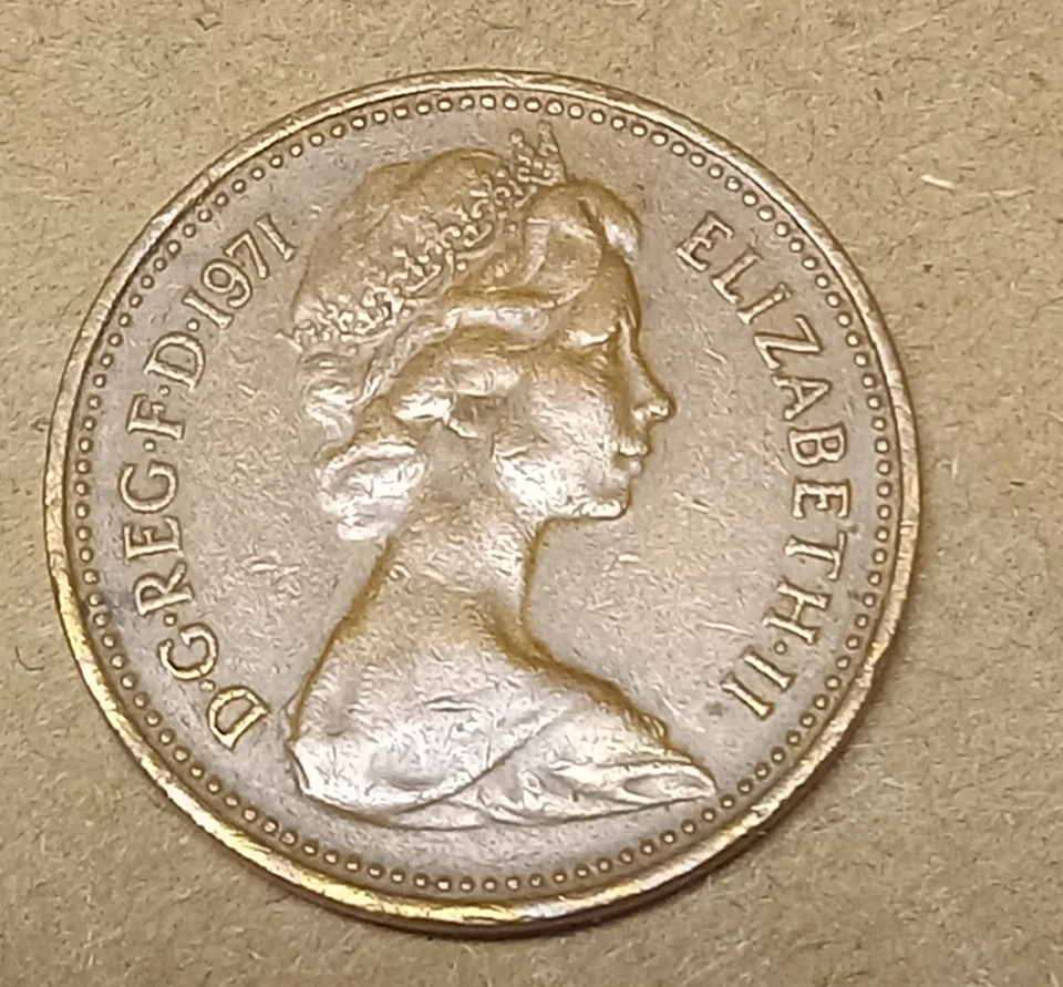 Centavo nuevo Reina Isabel II 1971 Foto 1 de 2