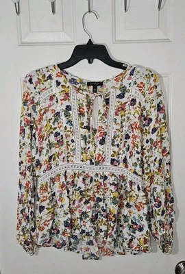 Jessica Simpson Micro Floral Blouse Cottagecore Peasant Peplum Lace Crinkly Sz S - Image 1 of 4