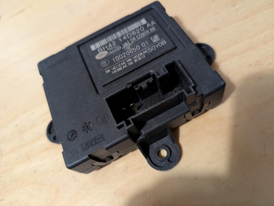 NEW Genuine Land Rover Freelander 2 Rear Door Control Module BH4214D620AA - Image 1 of 1