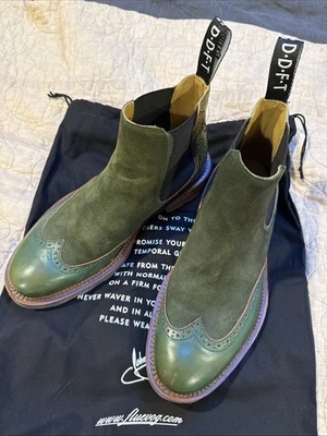 John Fluevog Guardian Angel: ZEDKIEL azul/verde para mujer 9,5 para hombre 7,5 EU 40 Foto 1 de 4