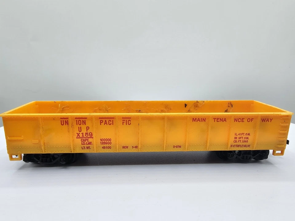**READ** TYCO HO SCALE UNION PACIFIC MAINTENANCE OF WAY GONDOLA UPX 159 - Image 1 of 4