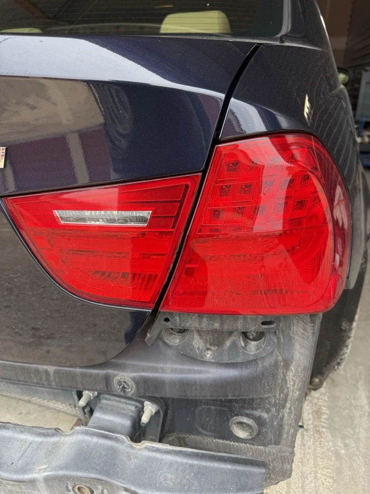 Luces traseras BMW para BMW 323i 325i 328i 330i 335d M3 E90 LCI 2009-2011 Foto 1 de 4