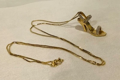 14K Gold & Diamond Stiletto High Heel Shoe Pendant on 19” 14K Chain ~ Italy 3.7g - Image 1 of 4