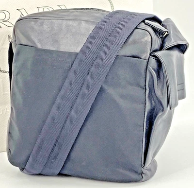 PRADA Shoulder Bag Crossbody Archive Camera Logo Embossed Black Nylon Leather Foto 1 de 4