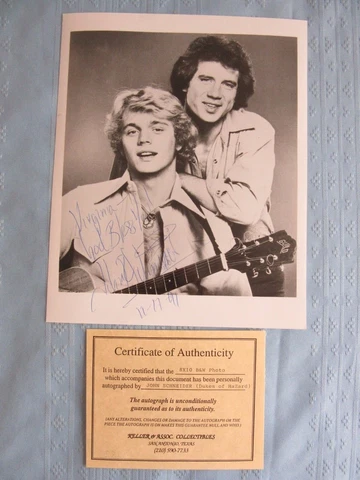RARE SIGNED ORIGINAL W/COA JOHN SCHNEIDER DUKES OF HAZARD B&W 8X10 PHOTO Cover