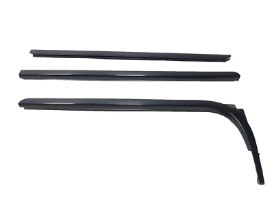 Chevrolet Suburban 2010-2014 puerta lateral ventana tira de sellado exterior OEM Foto 1 de 4