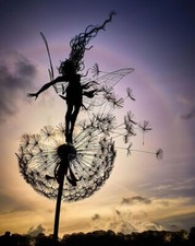 Garden Decorative Stake Fairies Dandelions Dance Together Lawn Yard Patio Decor
