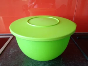 Tupperware Schüssel 4,3 Liter Junge Welle mit Sieb 3 Teilig, neuwertig - Bild 1 von 7