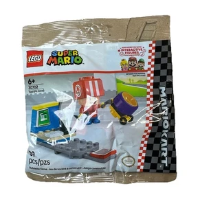 Lego 30702 - Lego Super Mario Kart - Toad (Pit Crew) - Picture 1 of 6
