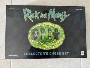 Rick and Morty Collector’s Chess Set – Brand New Sealed Adult Swim - Picture 1 of 2
