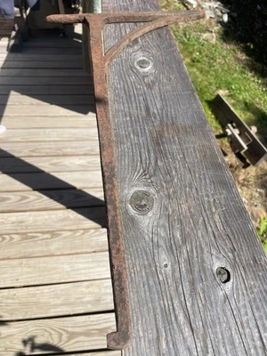 ¡Bonito! Antigua grúa chimenea de hierro forjado primitiva del siglo XVIII, brazo/soporte de letrero Foto 1 de 4