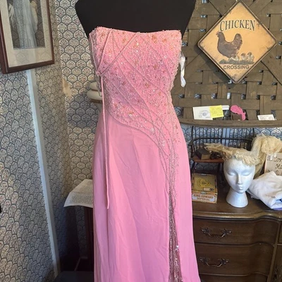 Bright pink Size 14 Alfred Angelo Prom/Evening Gown/Bridesmaids Dress Slit Skirt - Image 1 of 4