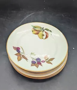 Royal Worcester Evesham Gold Set/5 Bread Butter Plates 5 5/8" Diameter England - Picture 1 of 10