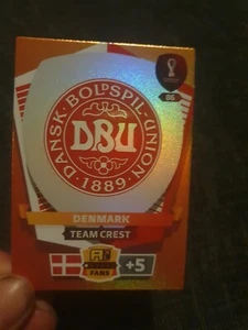 💥Adrenalyn XL World Cup Qatar 2022 Denmark Team Crest Number 86 - Picture 1 of 1