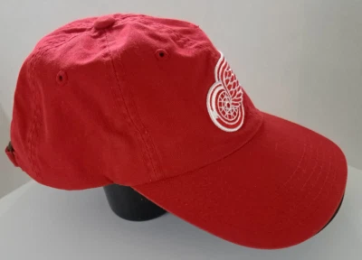 Винтажная хоккейная регулируемая бейсболка с американской иглой Detroit Red Wings - Изображение 1 из 4