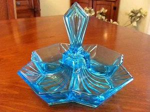 VINTAGE GORGEOUS BLUE GLASS PYRAMID HANDLE ART DECO 4 SECTION SERVING DISH EUC - Picture 1 of 6
