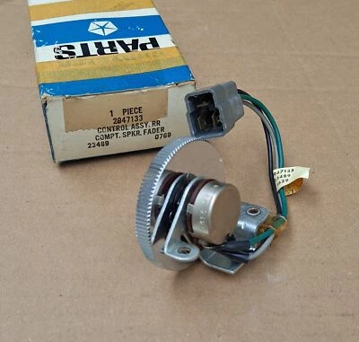 1969-1973 New Yorker Newport 300 Imperial NOS MoPar Rear Speaker FADER CONTROL - Image 1 of 3