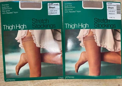 JC Penney Muslo Alto Elástico MEDIAS TALLA Cortas 90-145lb Beige Brumoso 2pr NUEVO NOS Foto 1 de 4
