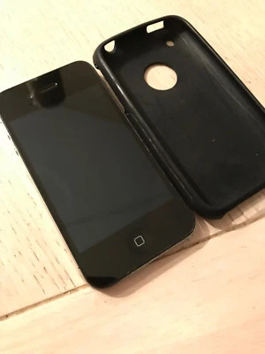 Apple iPhone 4 - 16 GB Smartphone (MC603LL/A) AT&T | Black | A1332 - Image 1 of 4