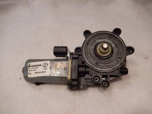 Maserati Quattroporte M-139 04 - 2014 Front Driver Side Window Motor - Picture 1 of 3