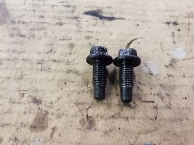 Болты крепления масляного поддона двигателя 5,9 л | Подходит для Dodge Ram 2500 3500 Diesel 1994-2001 годов выпуска - Изображение 1 из 2