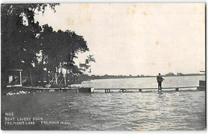 Barca livrea dock FREMONT LAKE Michigan 1910 cartolina d'epoca - Foto 1 di 2