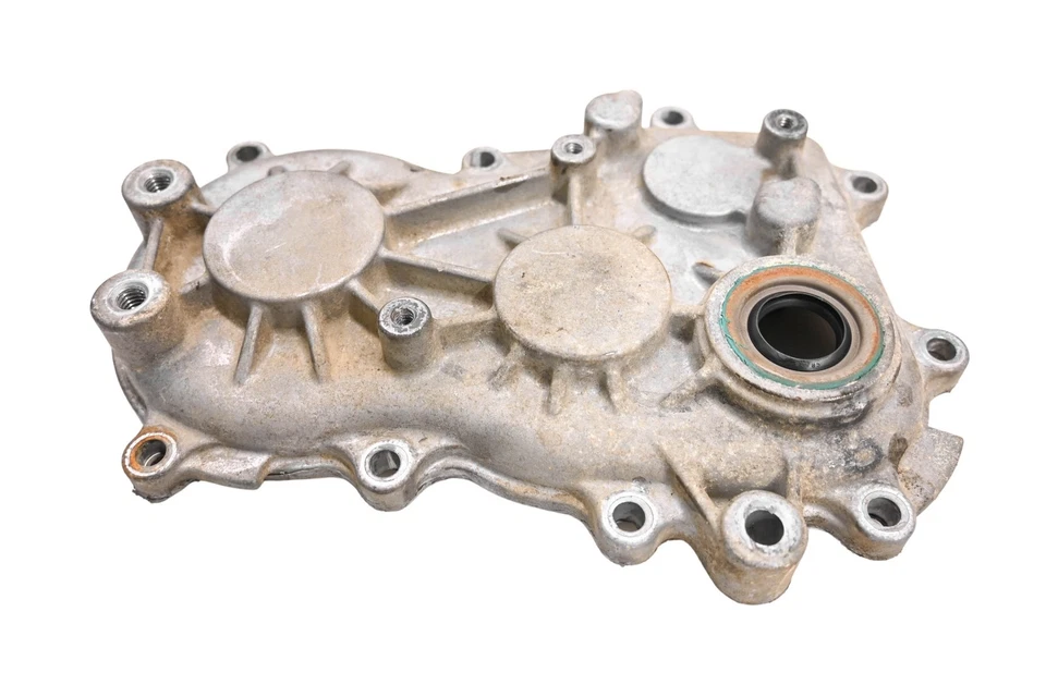 99 Polaris Magnum 500 4x4 Left Transmission Gearcase Cover - Image 1 of 4