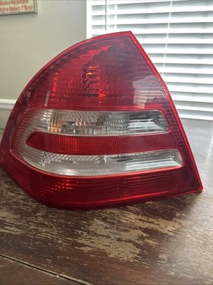 2005-2007 Mercedes Benz W203 C230 C320 Rear Left Driver Side Taillight OEM - Image 1 of 4