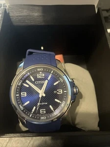 Citizen Men's Eco-Drive Weekender - Picture 1 of 3