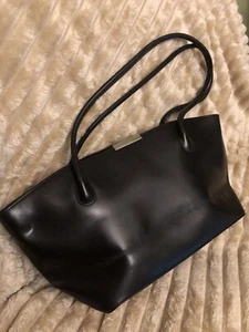 Handtasche Schultertasche schwarz von Lloyd - Bild 1 von 5