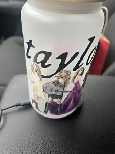 Taylor Swift vidrio esmerilado hecho a mano con opciones de estilo, Swifties, hacer oferta - Imagen 1 de 8