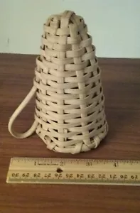 Wicker Ratan Cornucopia Horn of Plenty Basket with Handle 5" x 2.25" opening - Picture 1 of 3