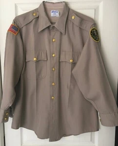 Dress shirt, military, long sleeves w/gold buttons, flag/Army vet patches, 17x33 - Picture 1 of 14