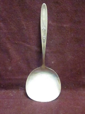 Sterling TOWLE ROSE SOLITAIRE BON BON  2 5/8"  28 grams  no monogram - Image 1 of 4