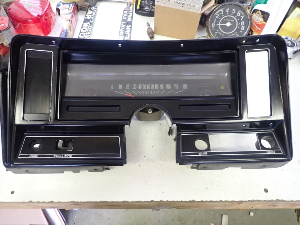 Chevrolet Nova 1969 1970 1971 1972 tablero velocímetro medidores GM # 3935906 Foto 1 de 4