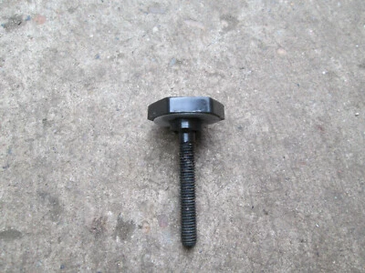 Болт Flymo Glide Master 360 Blade 5107779000 - Изображение 1 из 2