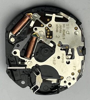 MOVIMIENTO HATTORI VD54B USADO FUNCIONA, PARA REPUESTOS Foto 1 de 3