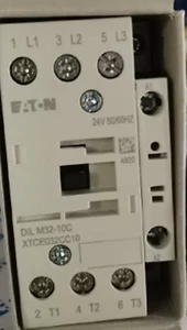 NUEVO EATON MOELLER DILM32-10C Contactor 110V 220V Envío Rápido - Imagen 1 de 1