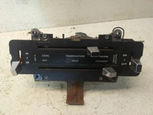 Control de temperatura manual con aire acondicionado para Ford Mustang 1975 - Imagen 1 de 12