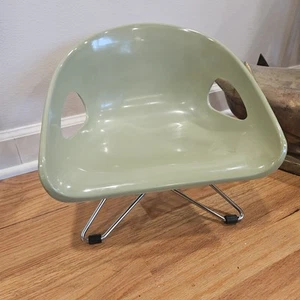 Vintage Cosco Mid Century Modern Atomic MCM Child Shell Chair Booster Seat Eames - Picture 1 of 7